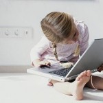 Родителей предупреждают относительно безопасности их детей в интернете